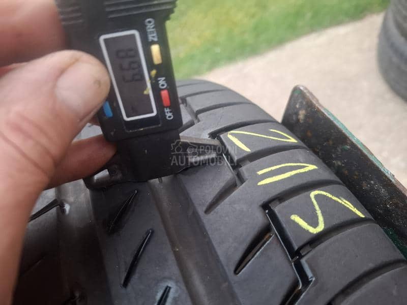 Continental 215/40 R17 Letnja