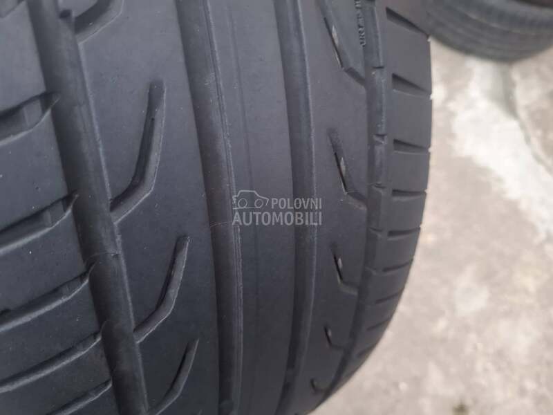 Semperit 215/40 R17 Letnja