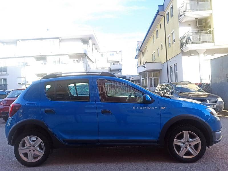 Dacia Stepway 1O8.5OO k m / NOV