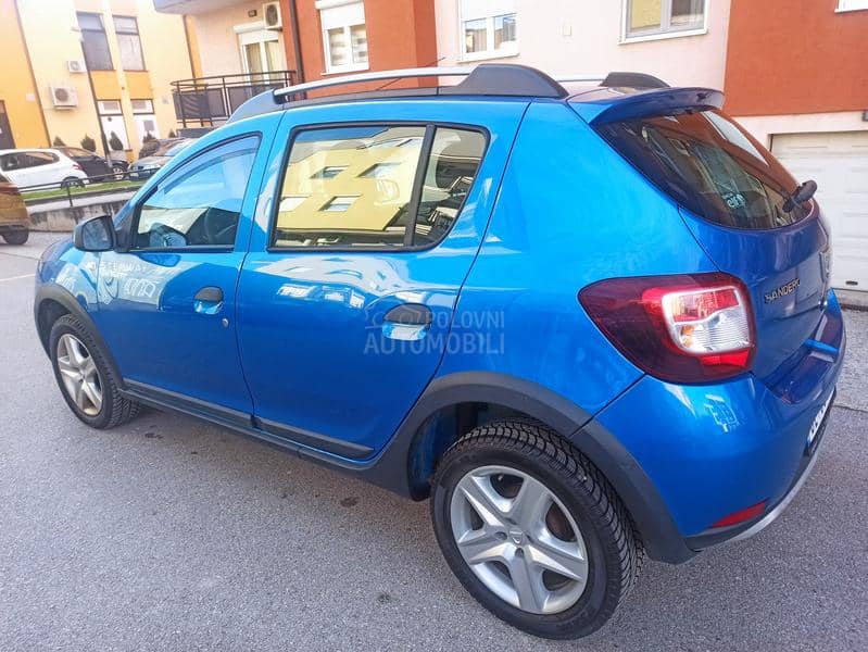 Dacia Stepway 1O8.5OO k m / NOV