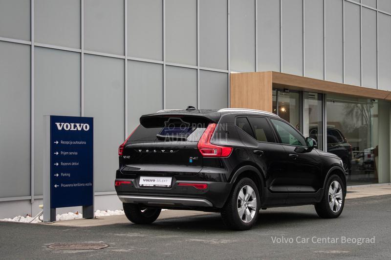 Volvo XC40 D4 AWD Momentum