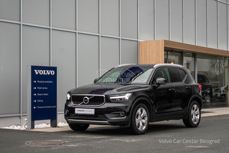 Volvo XC40 D4 AWD Momentum