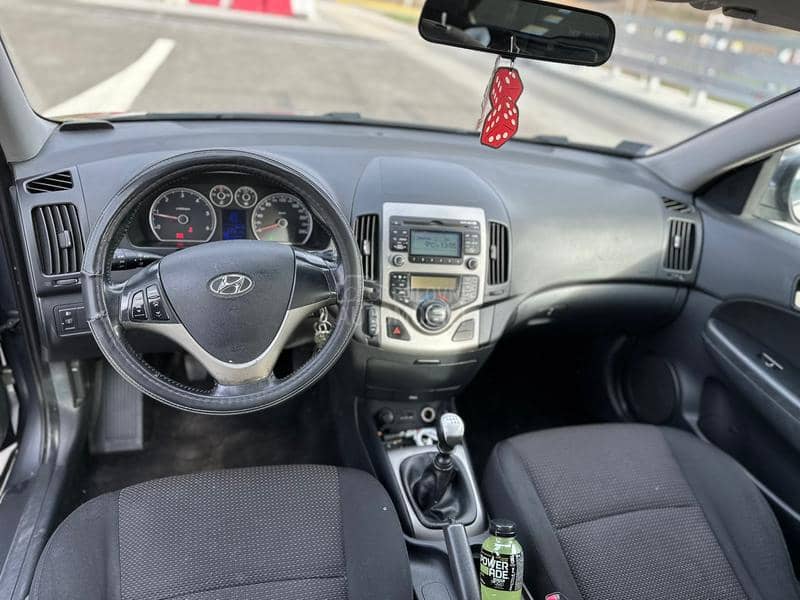 Hyundai i30 1.6 6brz