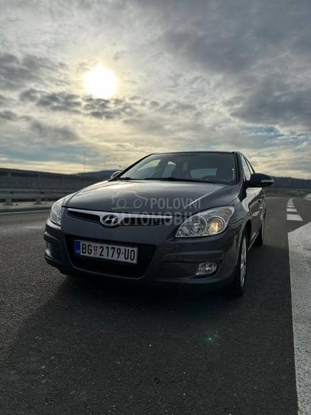 Hyundai i30 1.6 6brz