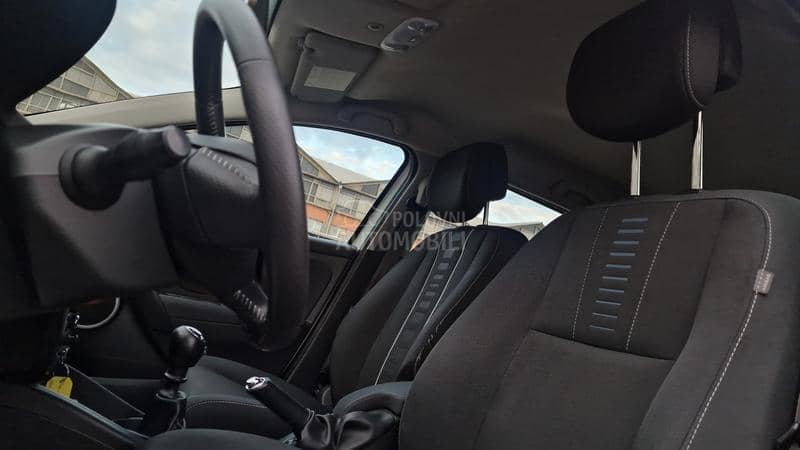 Renault Megane KREDlTl BEZ UCESCA