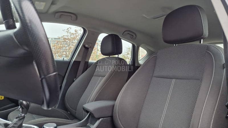 Opel Astra J KREDlT BEZ UCESCA