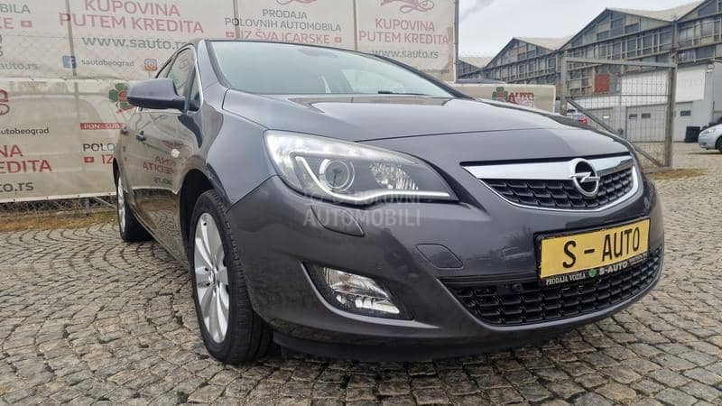 Opel Astra J KREDlT BEZ UCESCA