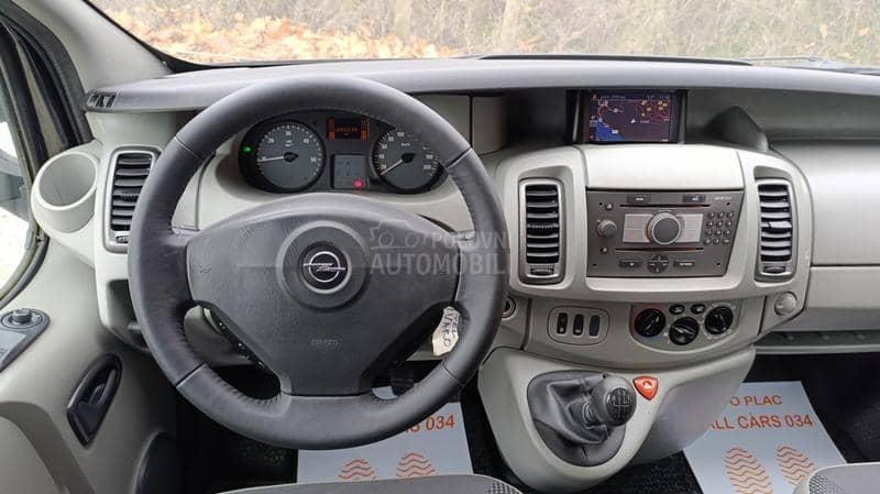 Opel Vivaro 2.0cdti TERETNI 5 SEDISTA