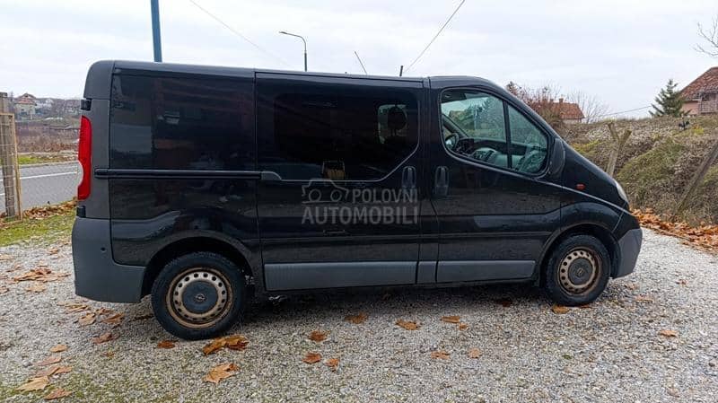 Opel Vivaro 2.0cdti TERETNI 5 SEDISTA