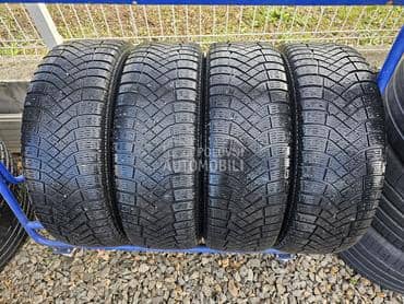 Pirelli 215/65 R17 Zimska