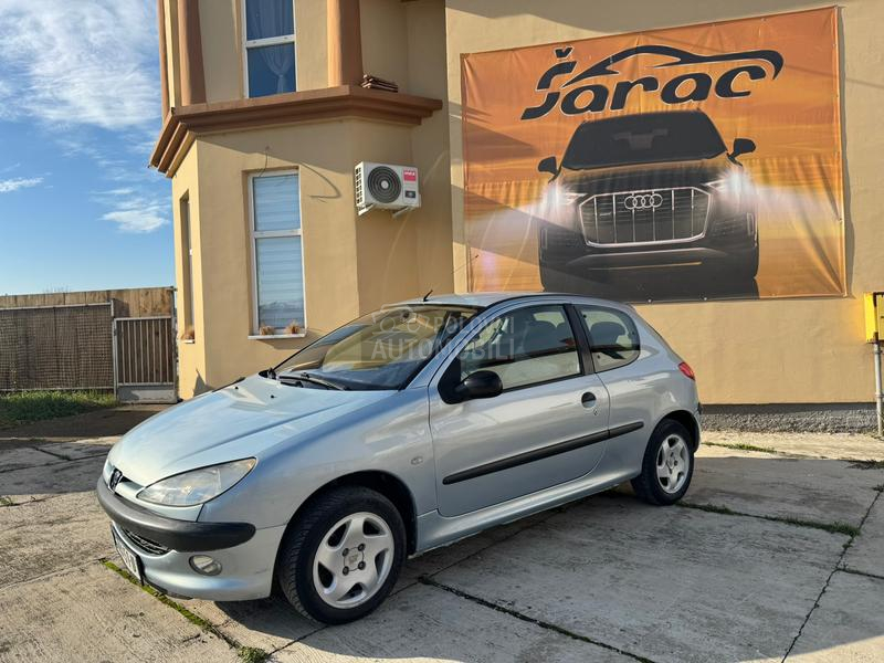 Peugeot 206 