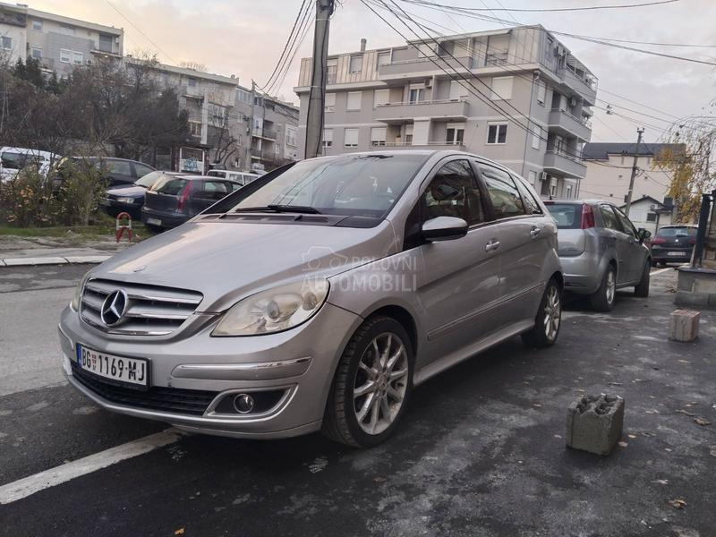 Mercedes Benz B 200 Avangard