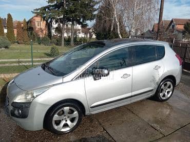 Peugeot 3008 -  kompletan auto u delovima