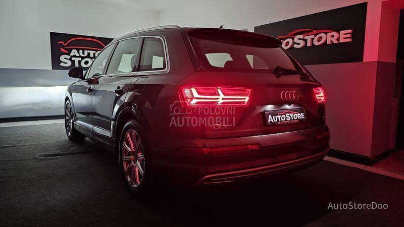 Audi Q7 E Trone