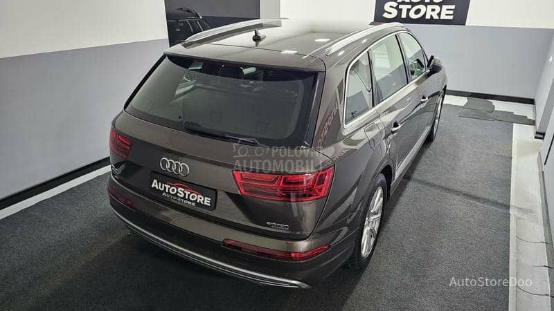 Audi Q7 E Trone