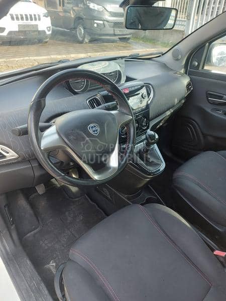 Lancia Ypsilon 1.2