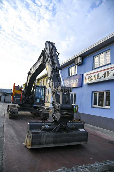 Volvo EC250EL Hibrid