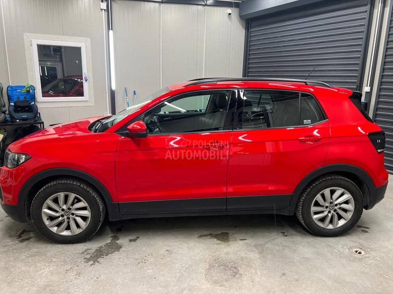 Volkswagen T-Cross 1,0 TSI DSG