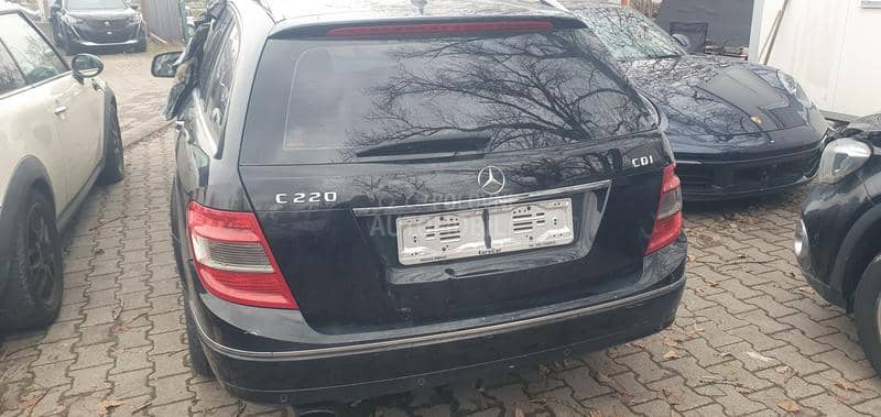 Mercedes Benz C 220 