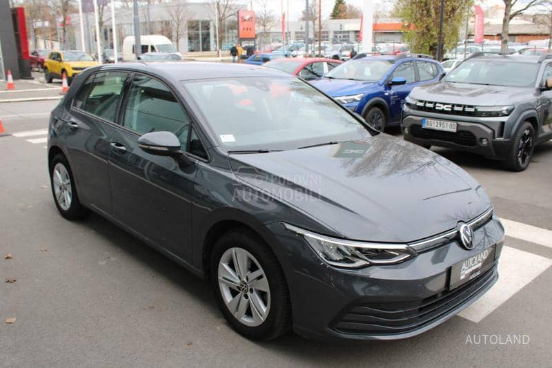 Volkswagen Golf 8 1.0 TSI Life