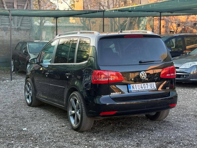 Volkswagen Touran 1.4 TSI 7 SEDIŠTA