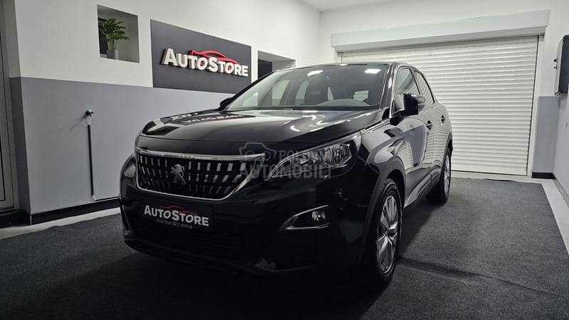 Peugeot 3008 1.2i