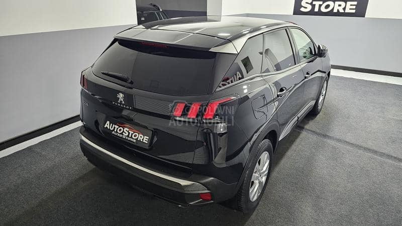 Peugeot 3008 1.2i