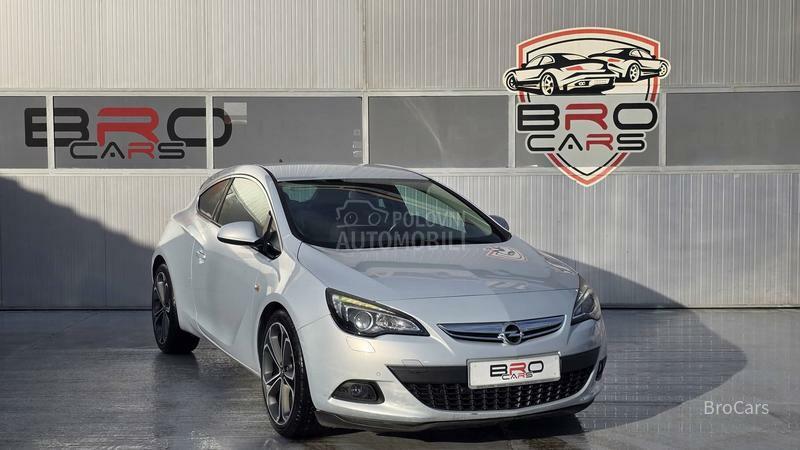 Opel Astra J 1.6 GRC