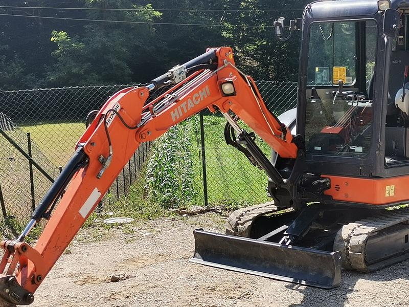 Hitachi 3.2T JEDINSTVEN U SRBIJI