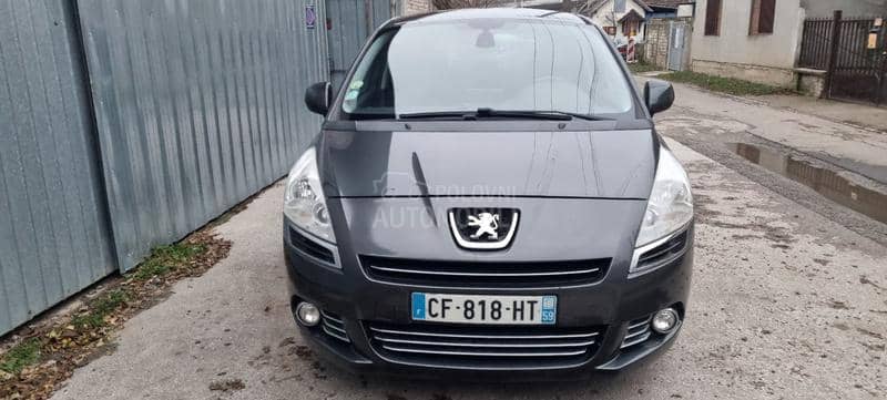 Peugeot 5008 HDI N.A.V.I