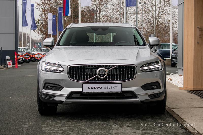 Volvo V90 Cross Country D4 AWD