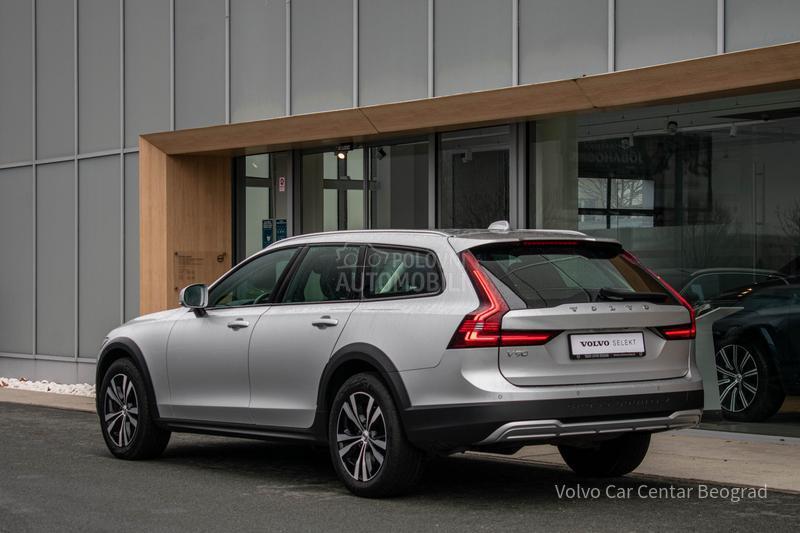 Volvo V90 Cross Country D4 AWD