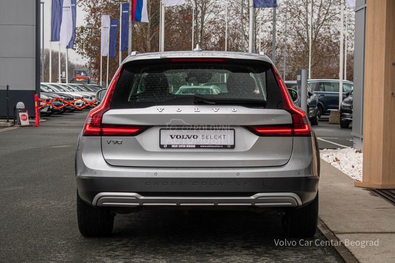 Volvo V90 Cross Country D4 AWD