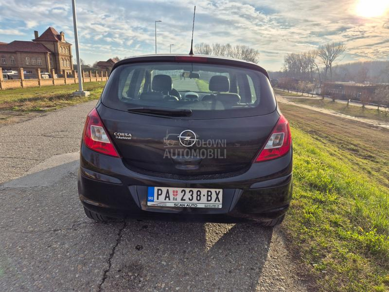 Opel Corsa D 1.4