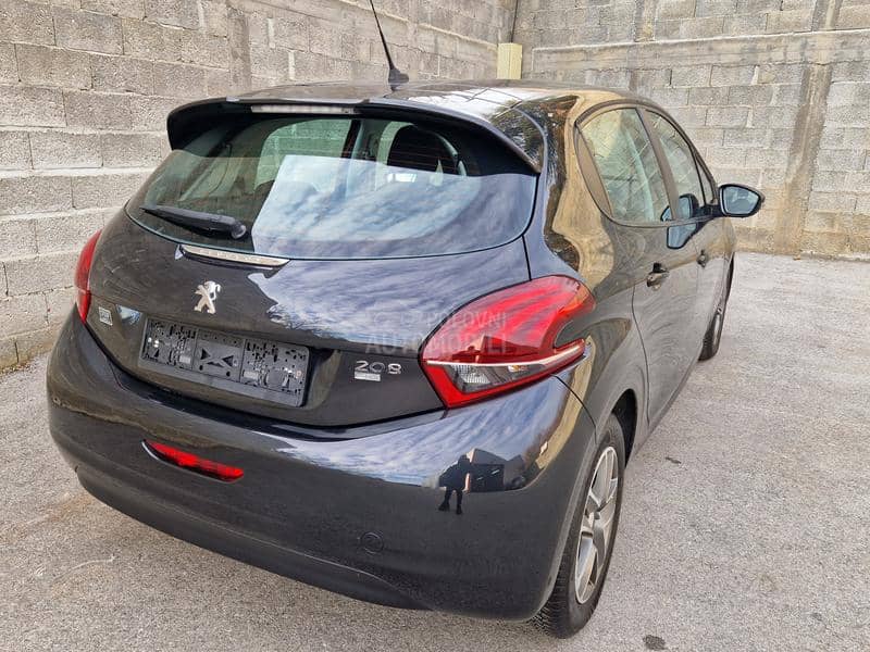 Peugeot 208 1.4 eHDi AUT0MATK