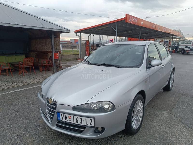 Alfa Romeo 147 