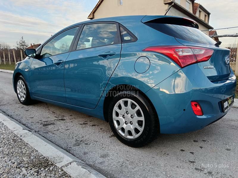 Hyundai i30 1.4 dohc