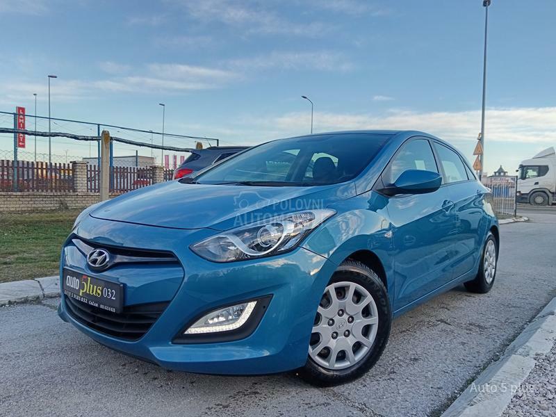 Hyundai i30 1.4 dohc