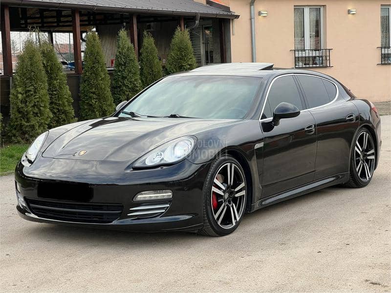 Porsche Panamera S 4.8