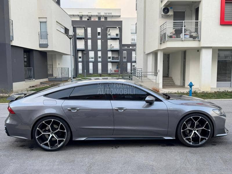 Audi A7 