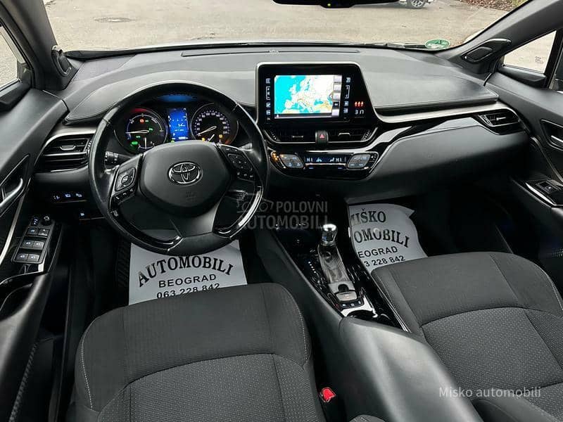 Toyota C-HR 1.8 i Hybrid Nav Kam