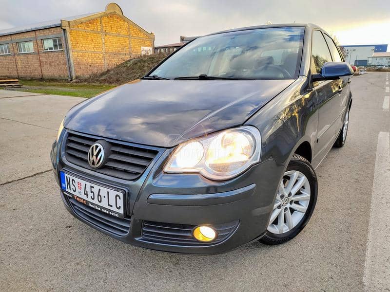 Volkswagen Polo 1,2i 2008g