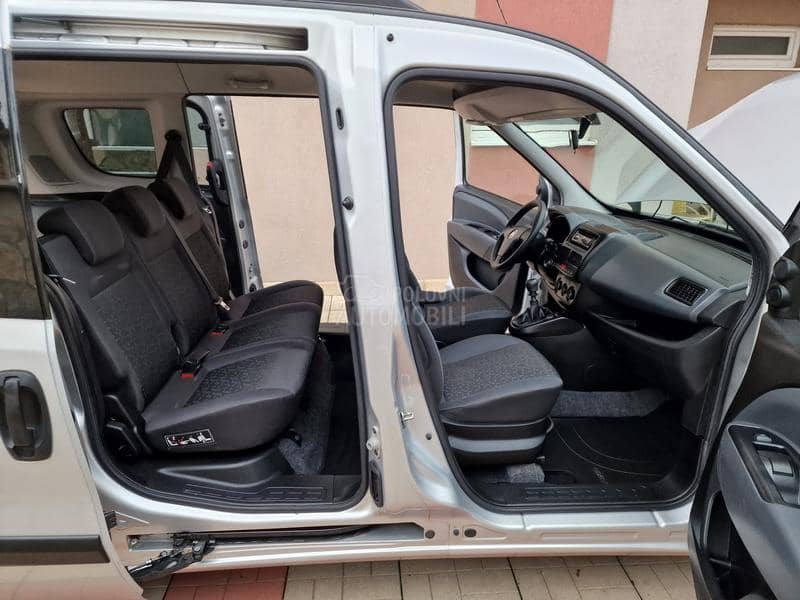 Fiat Doblo 1,6 mjtd fabrika