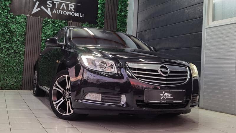 Opel Insignia 2.0CDTI NOV