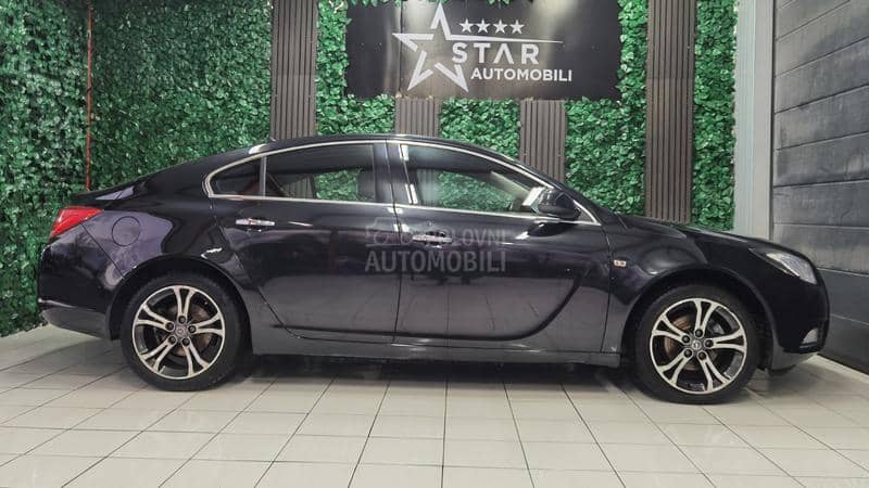 Opel Insignia 2.0CDTI NOV