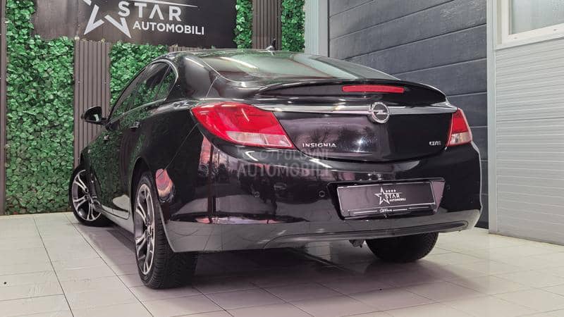 Opel Insignia 2.0CDTI NOV