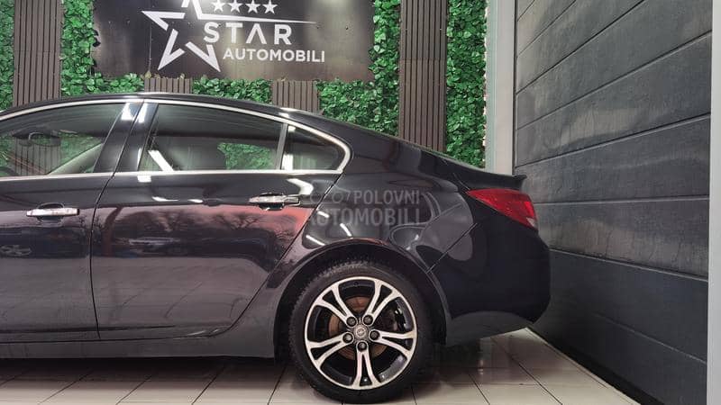 Opel Insignia 2.0CDTI NOV