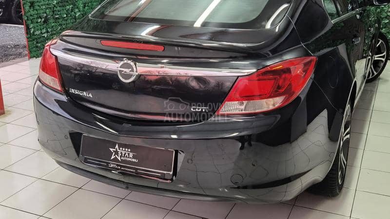 Opel Insignia 2.0CDTI NOV