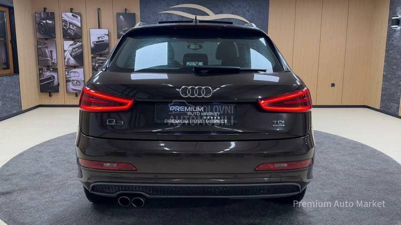 Audi Q3 2.0TDI/S LINE/NOV/