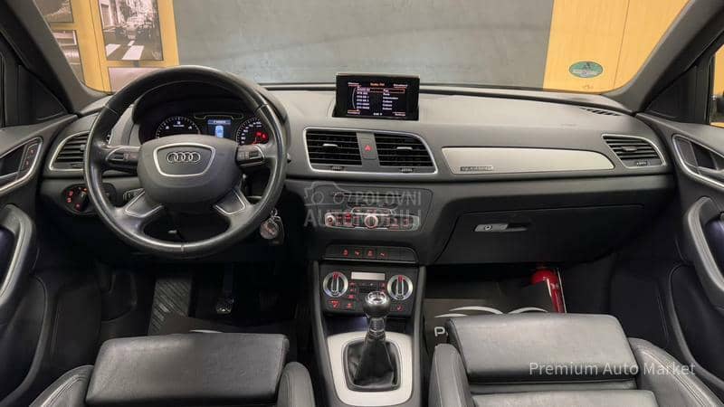 Audi Q3 2.0TDI/S LINE/NOV/